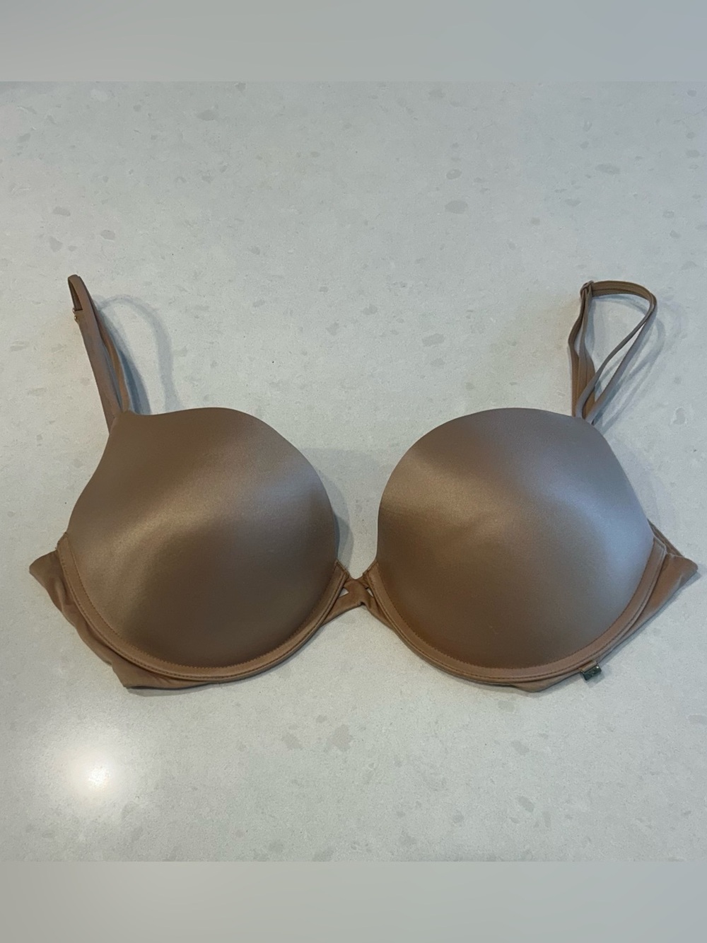 Victoria's Secret Smooth Molded Bra in Gold/Tan